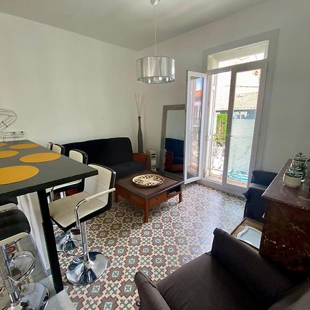 Grand Appartement En Centre Ville Avec Terrasse 佩皮尼昂 外观 照片