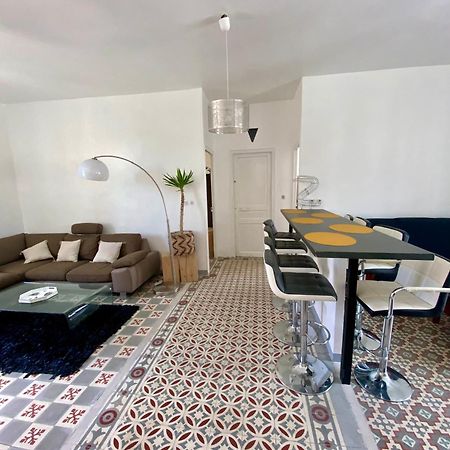 Grand Appartement En Centre Ville Avec Terrasse 佩皮尼昂 外观 照片
